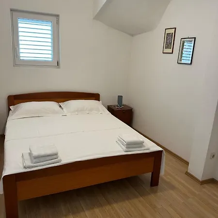 Апартаменты Adriatic Pavlinovic - *