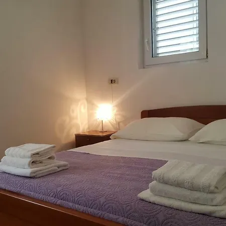 Apartment Adriatic Pavlinovic - Makarska