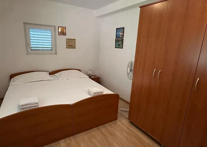 Apartment Adriatic Pavlinovic - Makarska